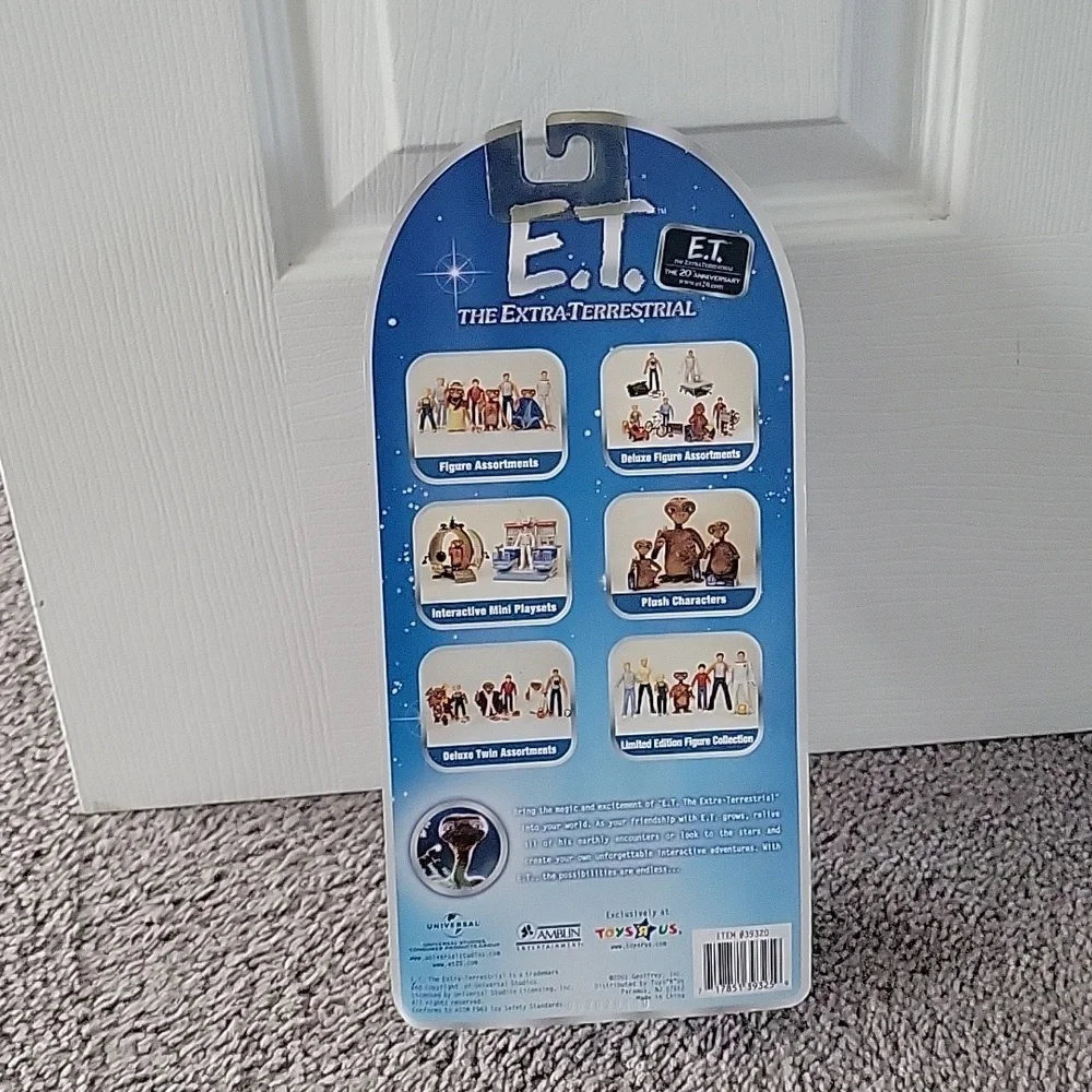 Gertie Figure ET - Picture 2 of 3